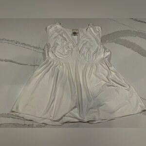 M.S.S.P. Off white dressy tank L